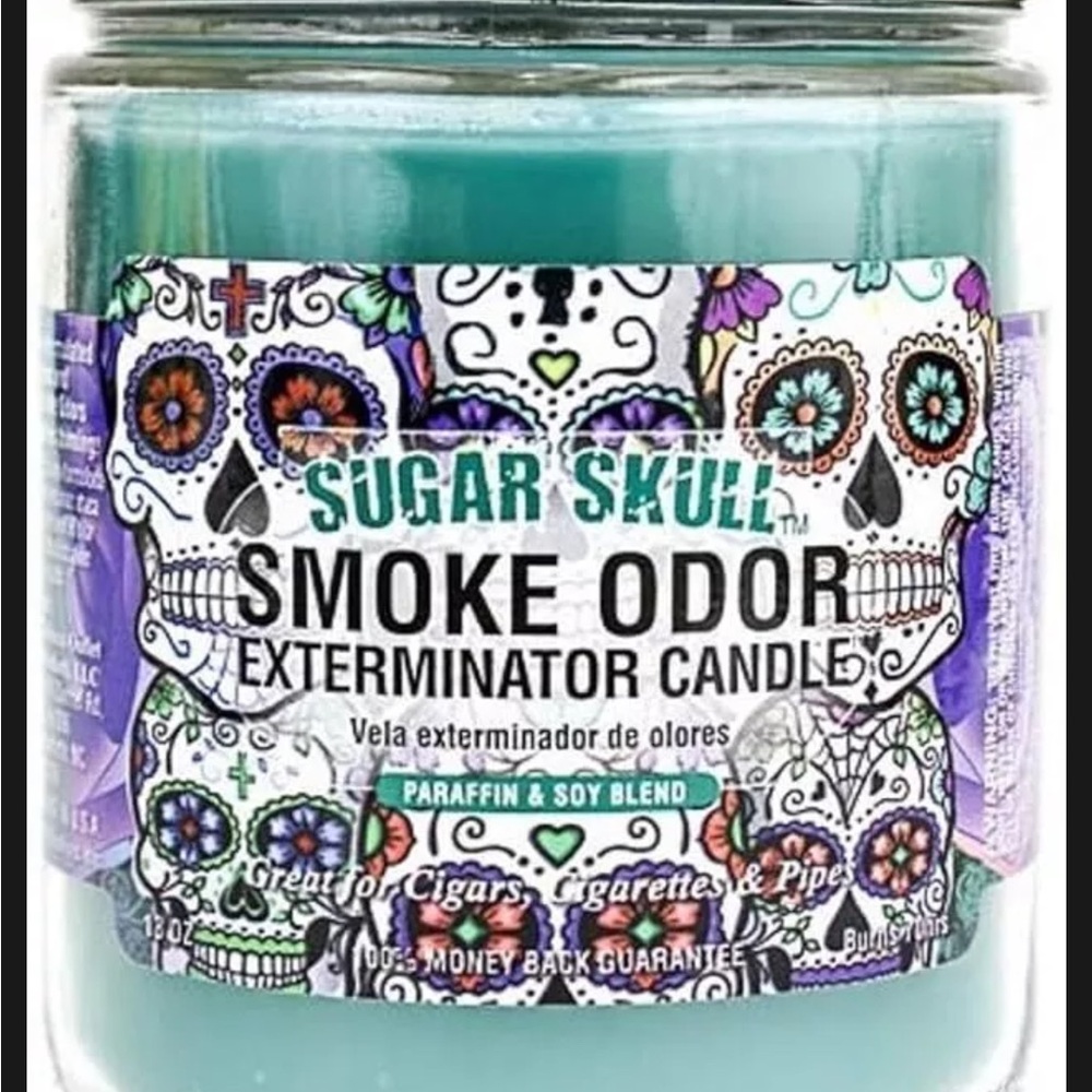 Sugar Skull Pet Odor Exterminator Candle - Picture 2 of 6